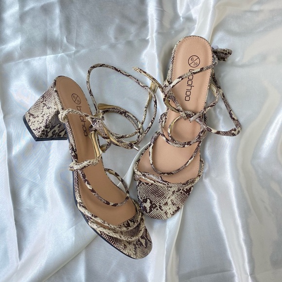 Boohoo Shoes - Lace Up Block Heels - Faux Snake Print